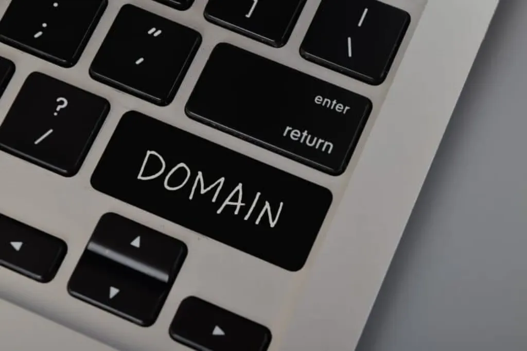 com https